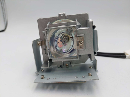 Diamond Lamps Lamp for VIVITEK D-551:D-552:D-555:D-556:D-557W:D-555WH:DH-558:DH-559ST:D-554:D-557:H1060:DX563ST Projector