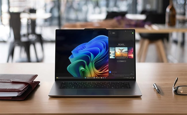 <p>
    THE ESSENTIAL DIGITAL ASSISTANT
</p>